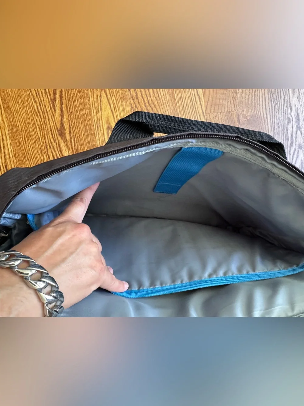 Dell Large Padded Laptop Messenger Bag Briefcase